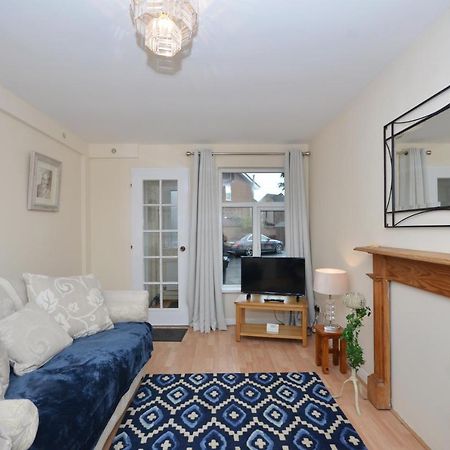 Bright Stylish 2 Bedroom Garden Apartment South Belfast Close To Everything Kültér fotó