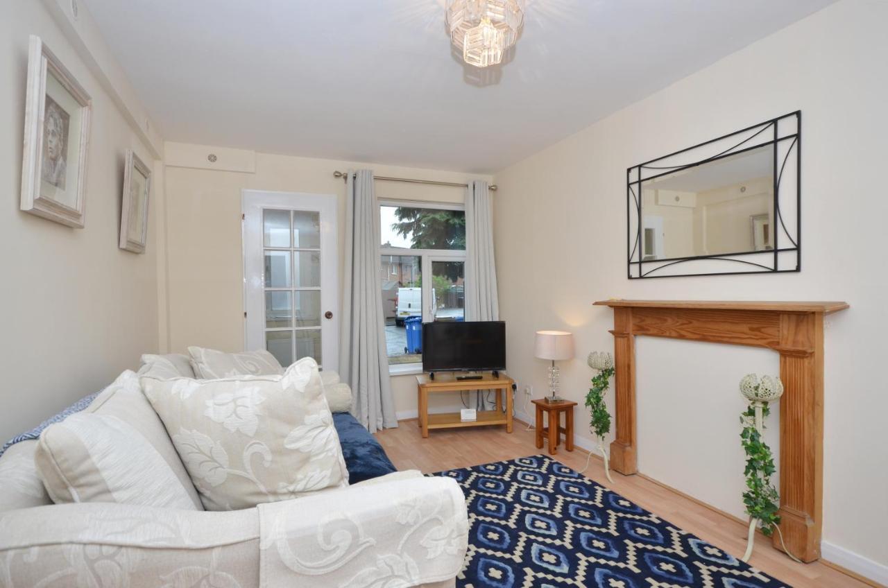 Bright Stylish 2 Bedroom Garden Apartment South Belfast Close To Everything Kültér fotó